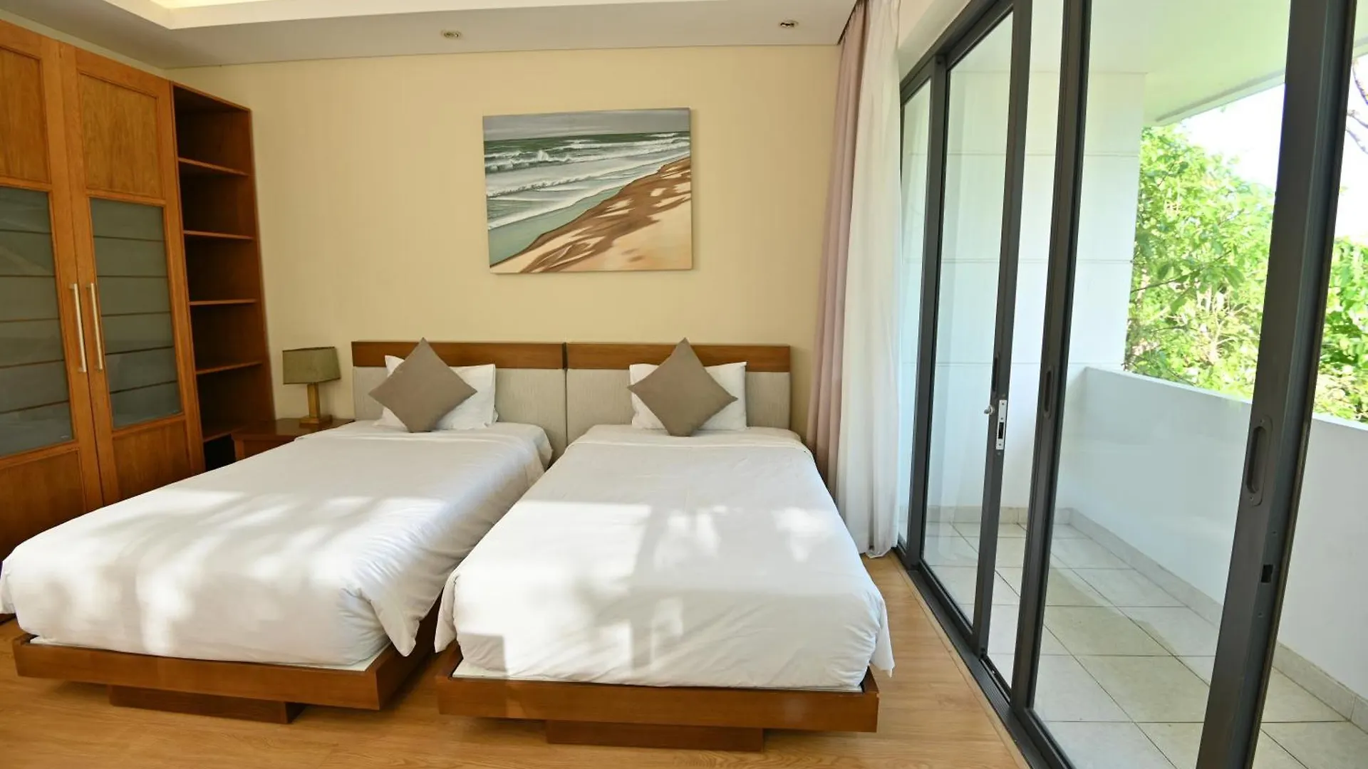 The Ocean Luxury Villa Da Nang Resort
