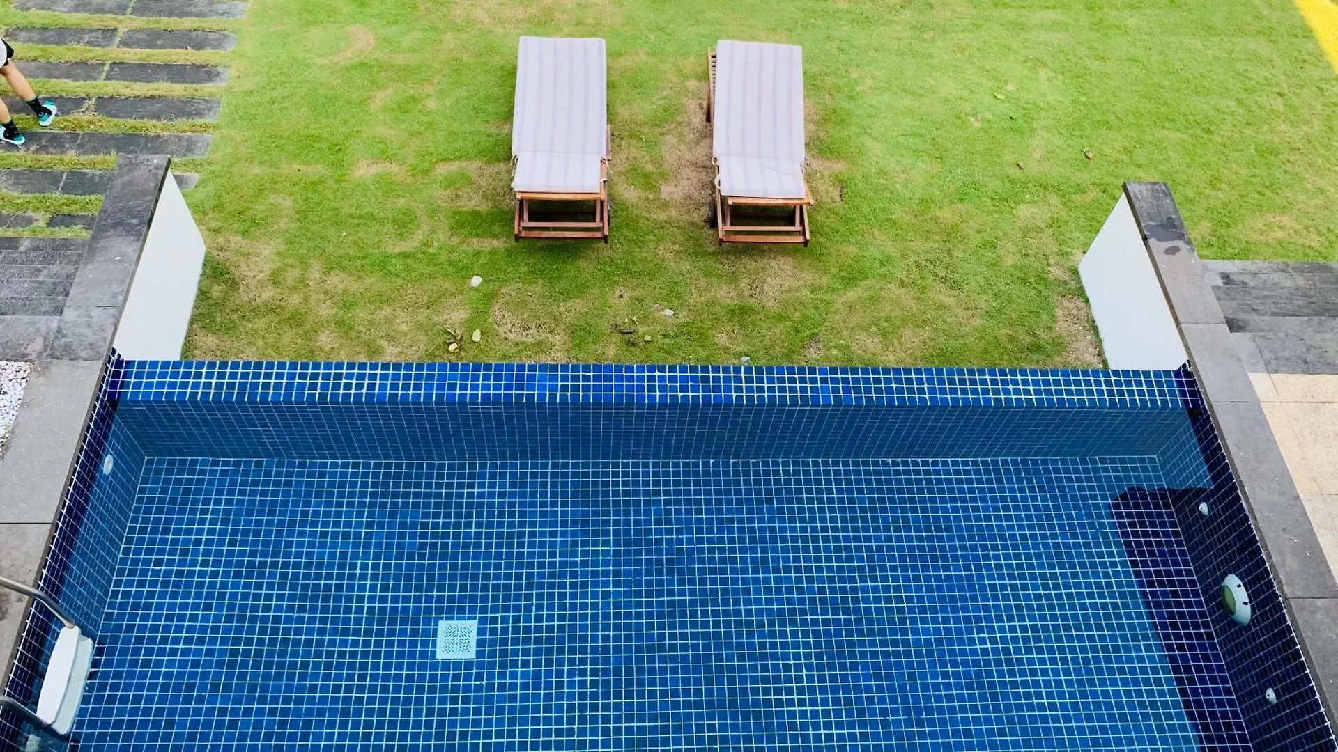 The Ocean Luxury Villa Da Nang Resort