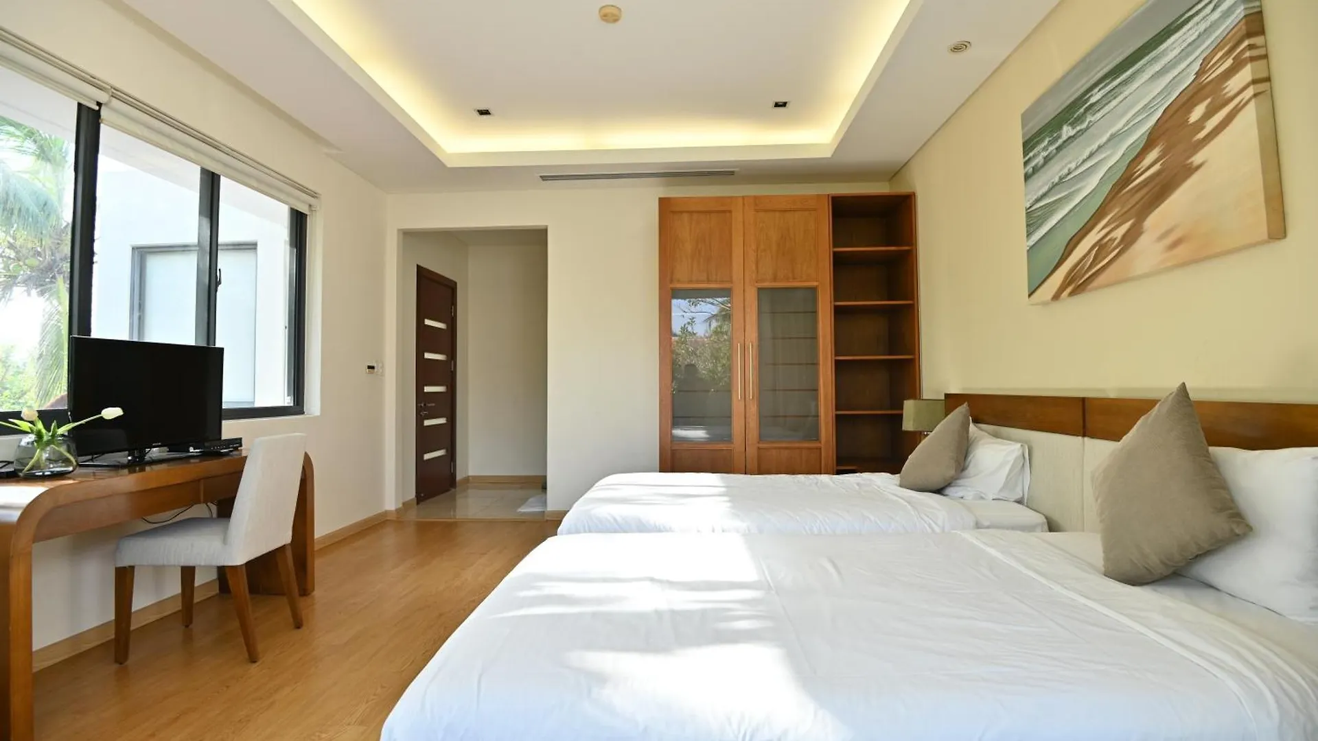 The Ocean Luxury Villa Da Nang Resort