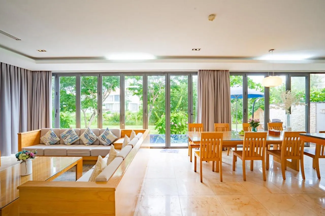 The Ocean Luxury Villa Da Nang Resort