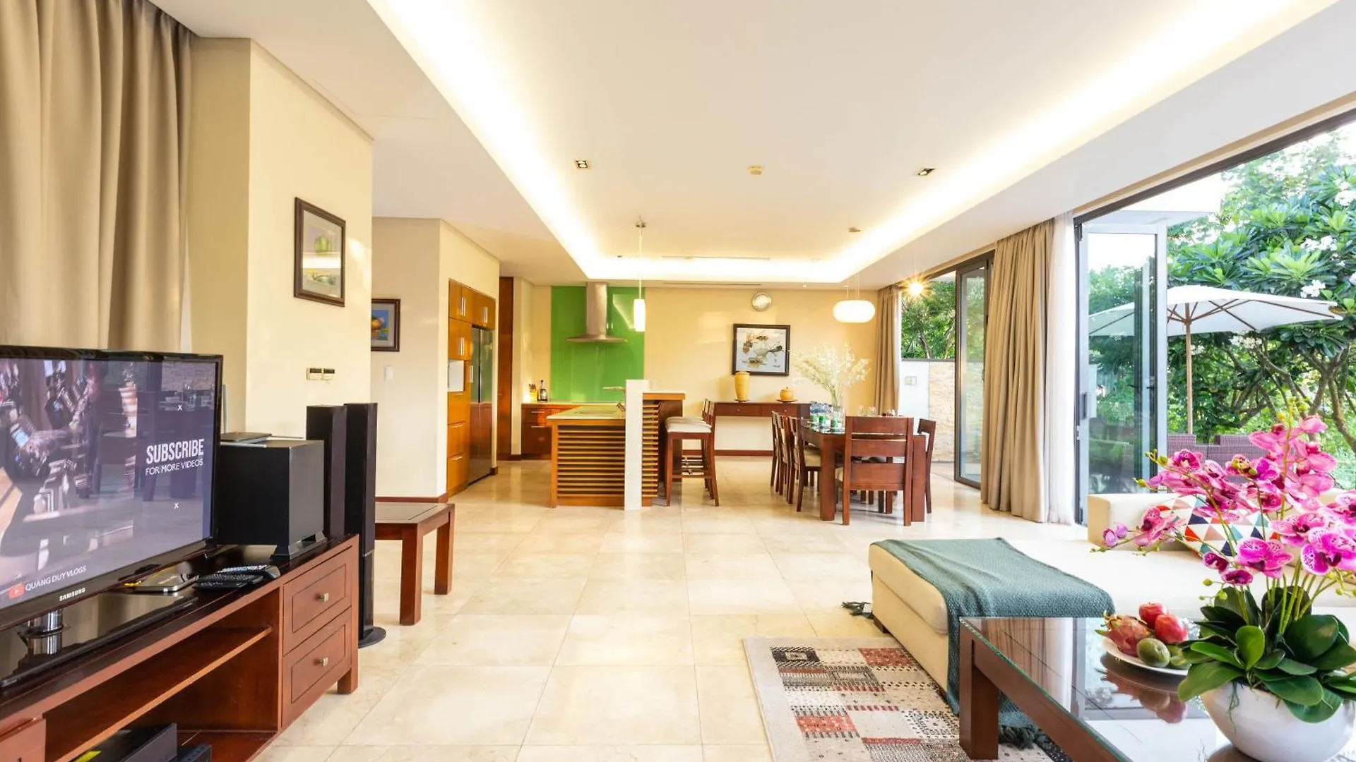 **** Resort The Ocean Luxury Villa Da Nang Vietnam