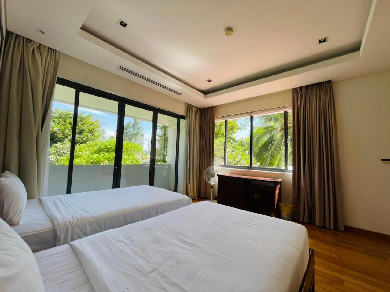 The Ocean Luxury Villa Da Nang 4*,