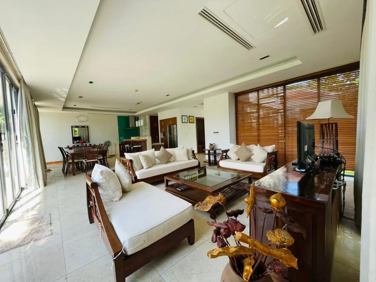 The Ocean Luxury Villa Da Nang Resort