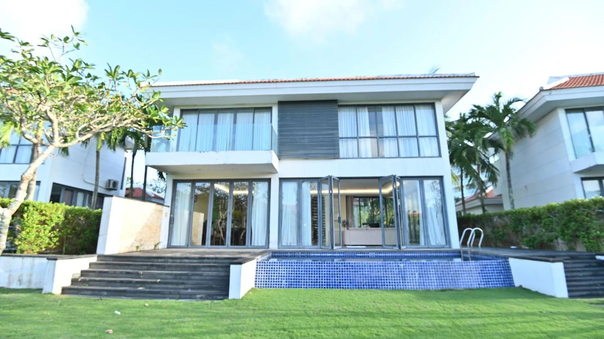 Resort The Ocean Luxury Villa Da Nang