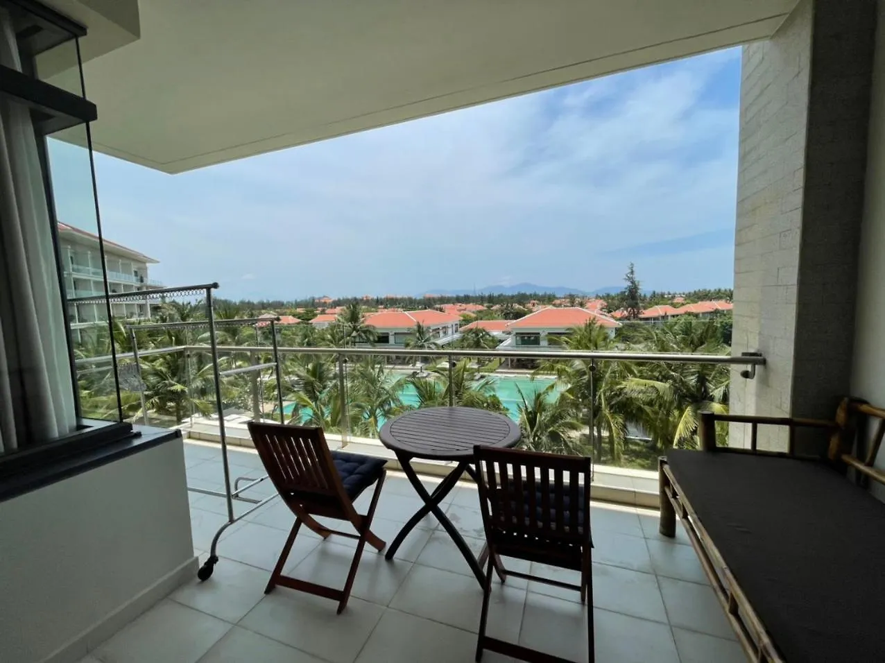 The Ocean Luxury Villa Da Nang Resort