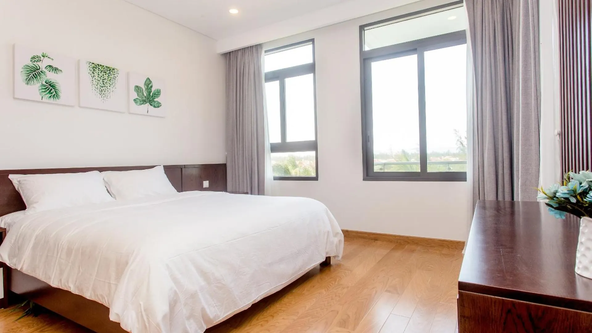 The Ocean Luxury Villa Da Nang Resort